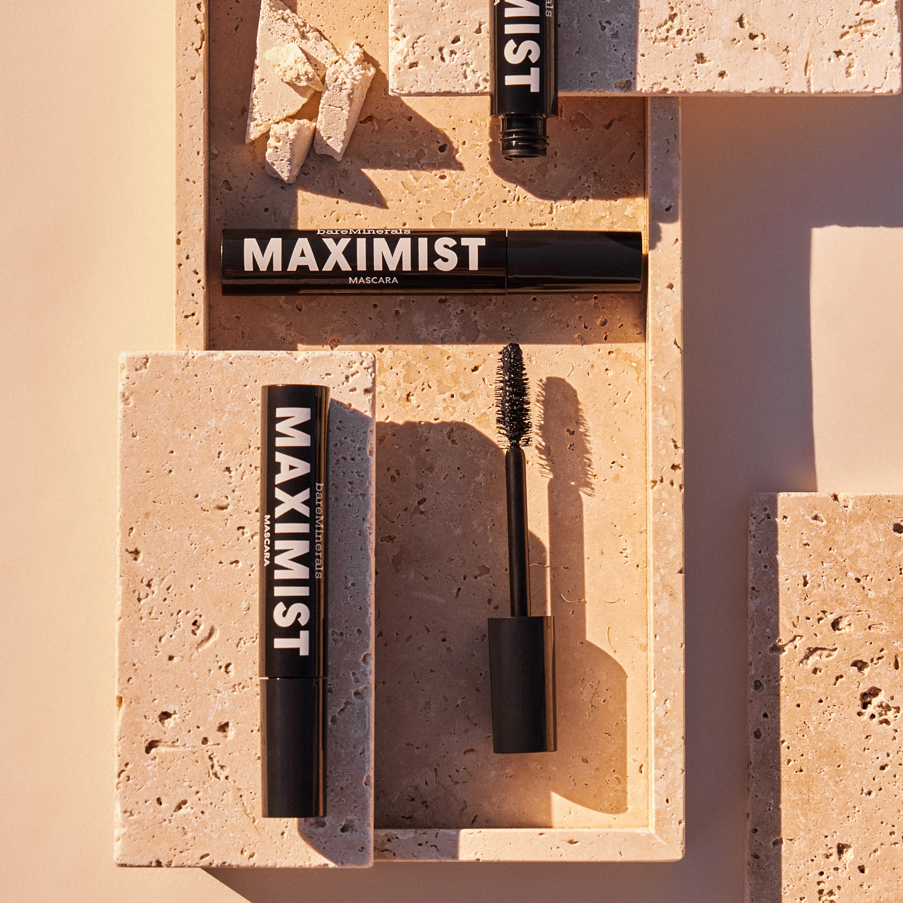 MAXIMIST®  Phyto-Fiber Volumizing Mascara - Image 7
